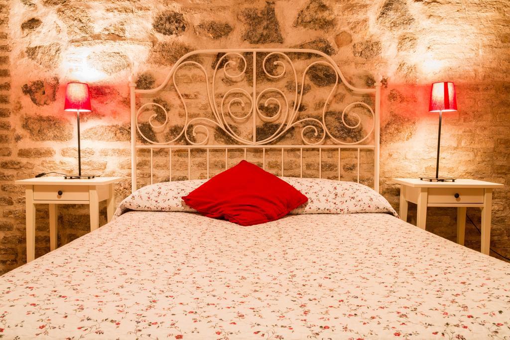 Апартаменты Casa De Gaitan Толедо Номер фото